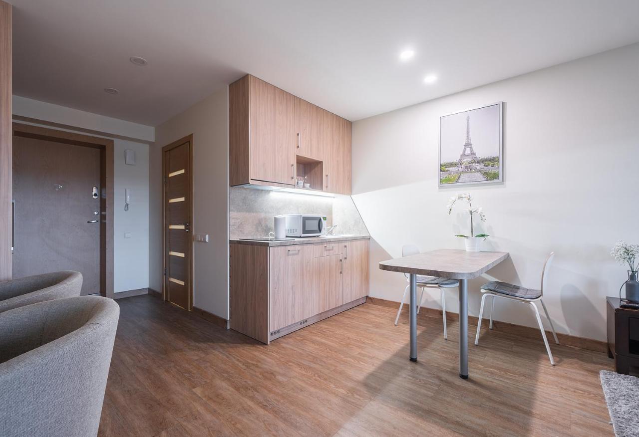 וילנה Gyneju Self Check-In Apartments מראה חיצוני תמונה